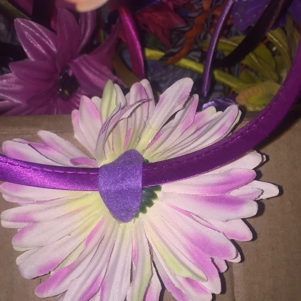 Lot of 10 random girls flower floral headbands. 🌸